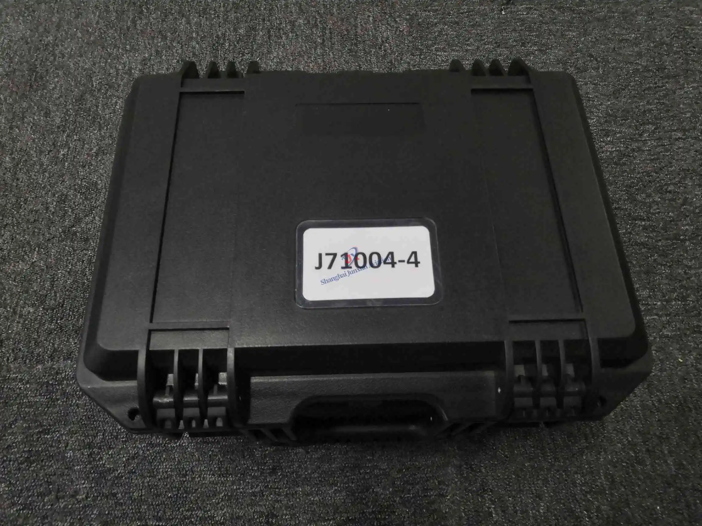 J71004-4