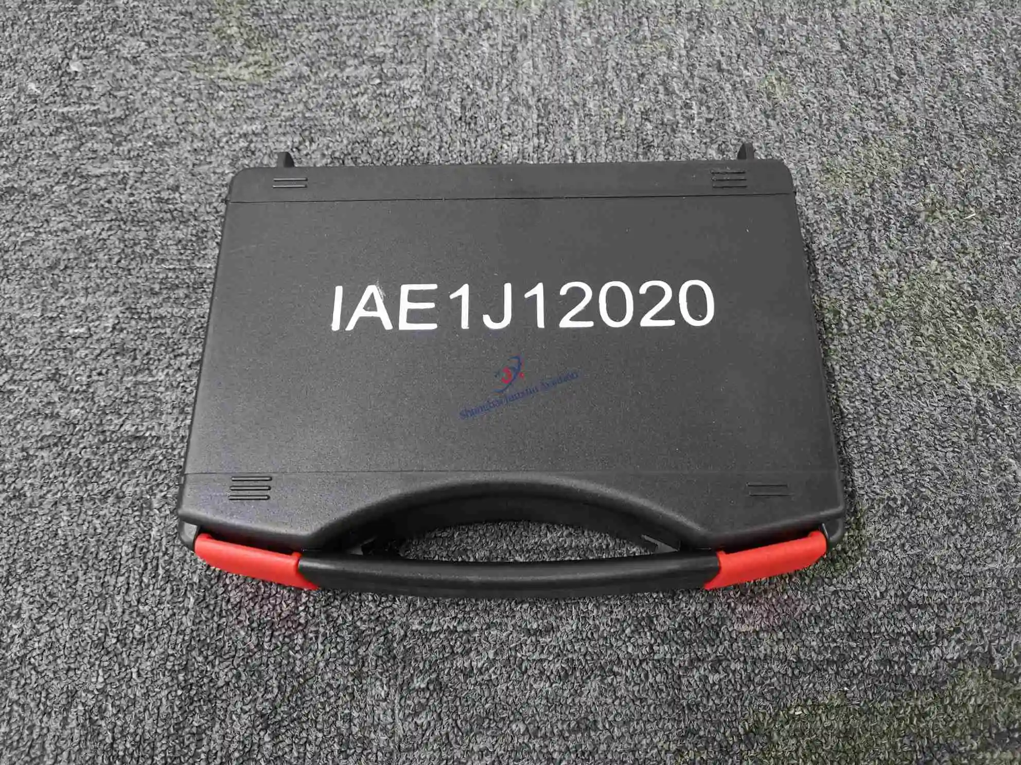 IAE1J12020