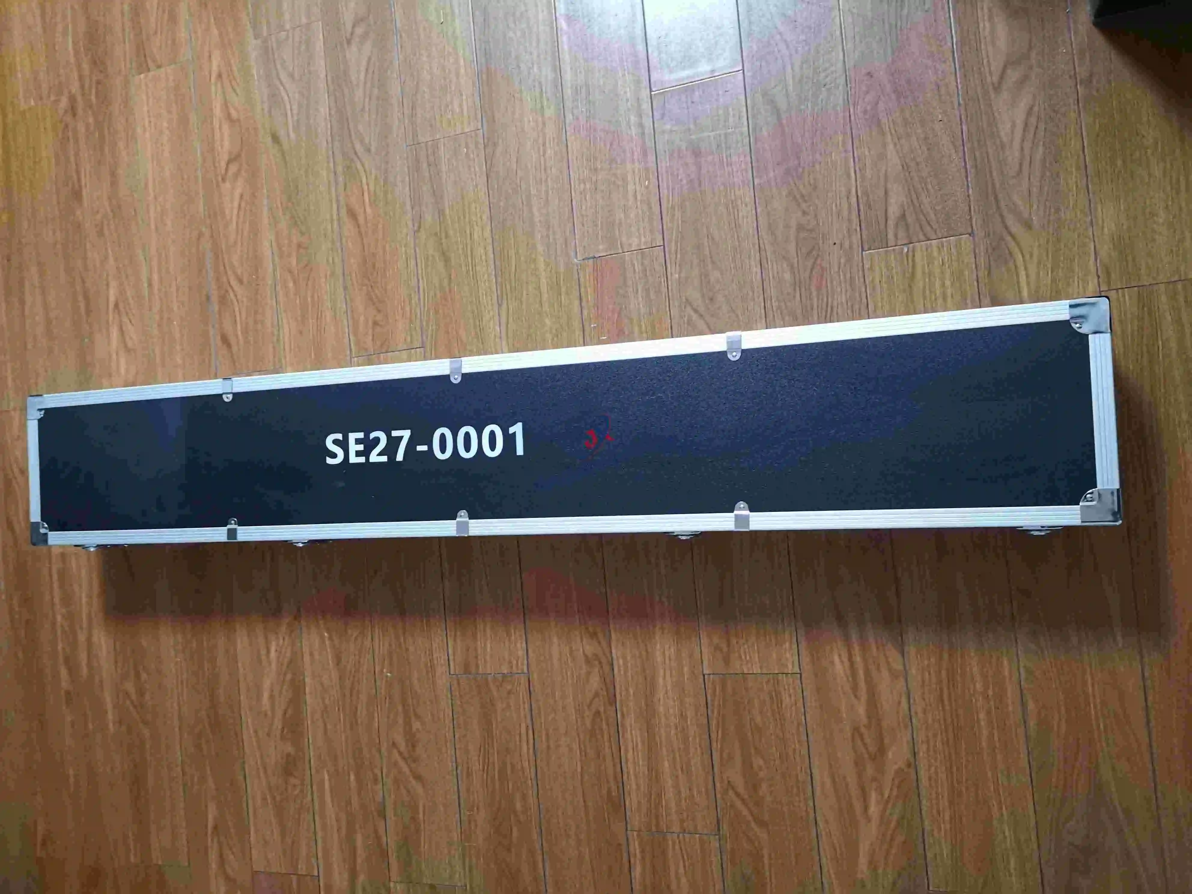 SE27-0001
